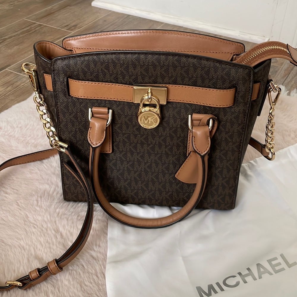 Michael kors purse